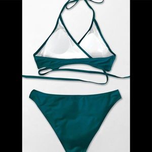 Cupshe Swim - Cupshe Teal Ruffled Bikini Cupshe Swim - Cupshe Teal Ruffled Bikini